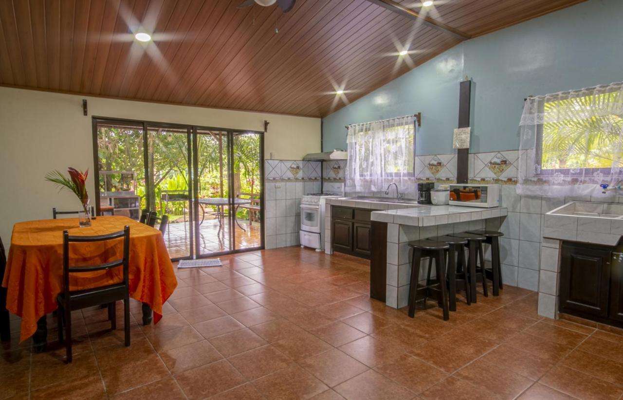 Cabanas Rio Escondido En Ла Фортуна Экстерьер фото