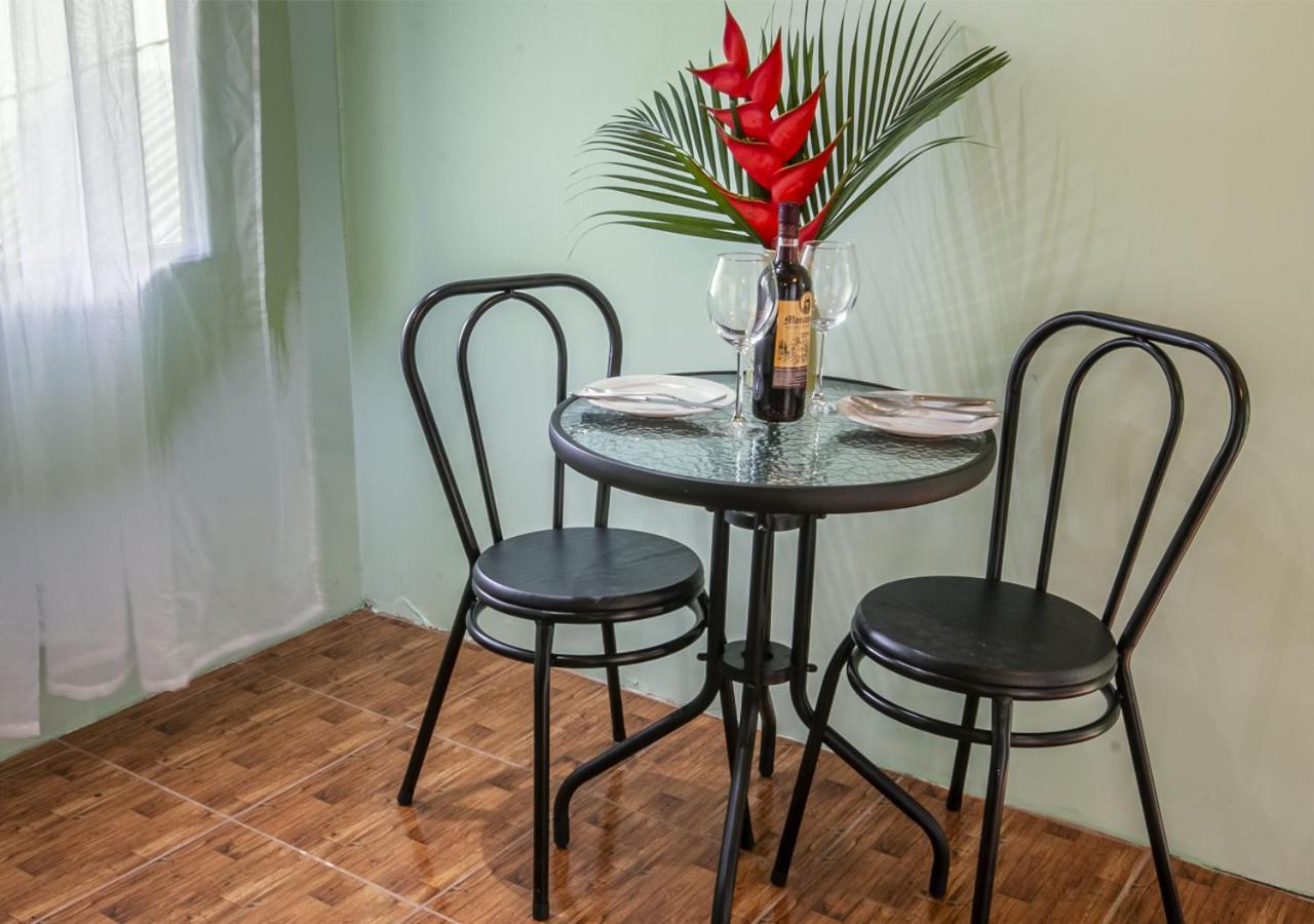 Cabanas Rio Escondido En Ла Фортуна Экстерьер фото