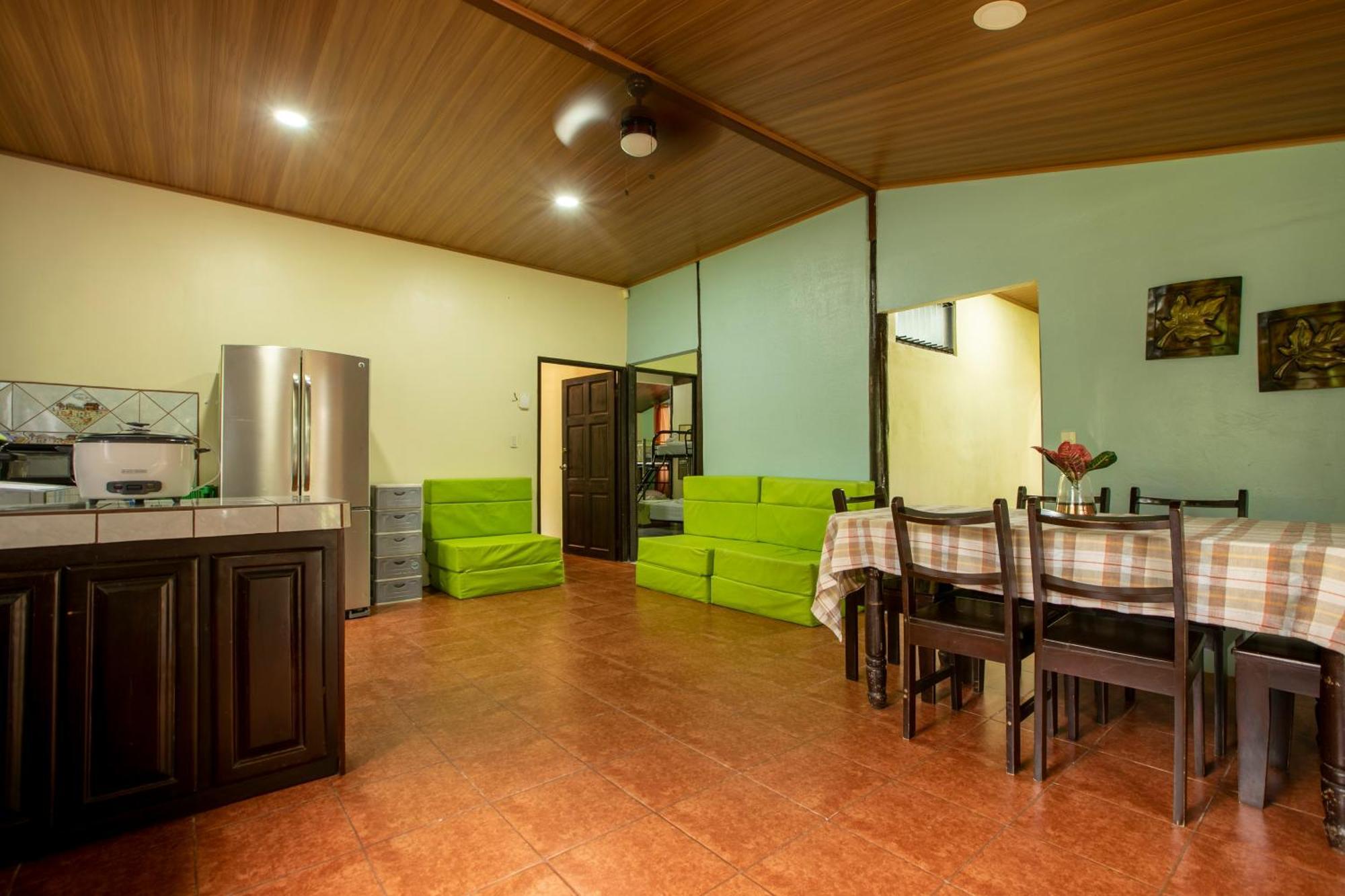 Cabanas Rio Escondido En Ла Фортуна Экстерьер фото